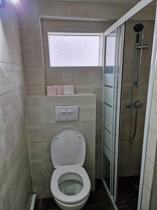 Studio 2 Pers Paris/Bourget/Cdg/Parc D'Exposition Ольне-су-Буа Экстерьер фото